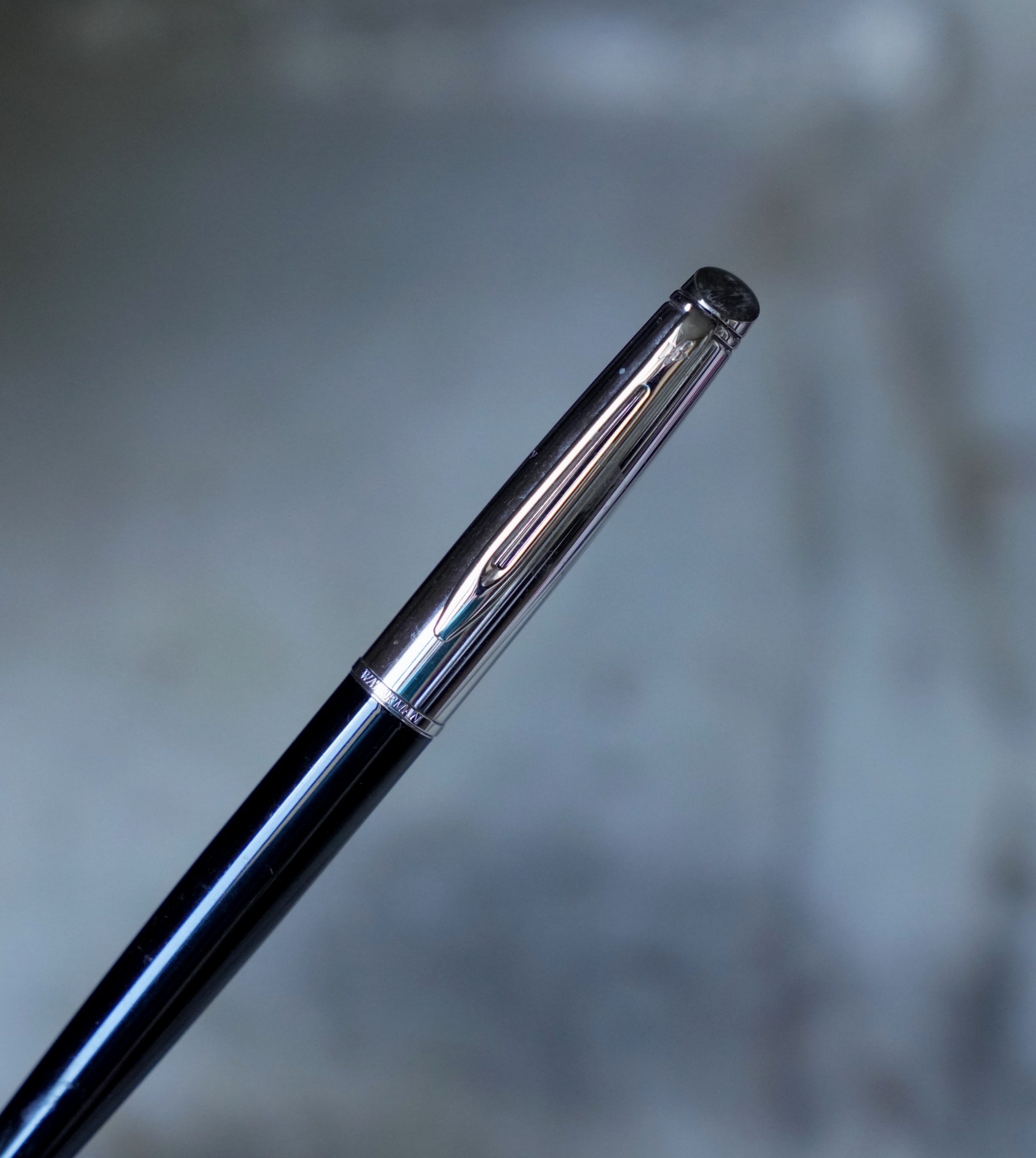 STYLO PLUME S.T. DUPONT OLYMPIO XL LAQUE DE CHINE NOIRE - PLUME OR MASSIF 18 CARATS – Image 10