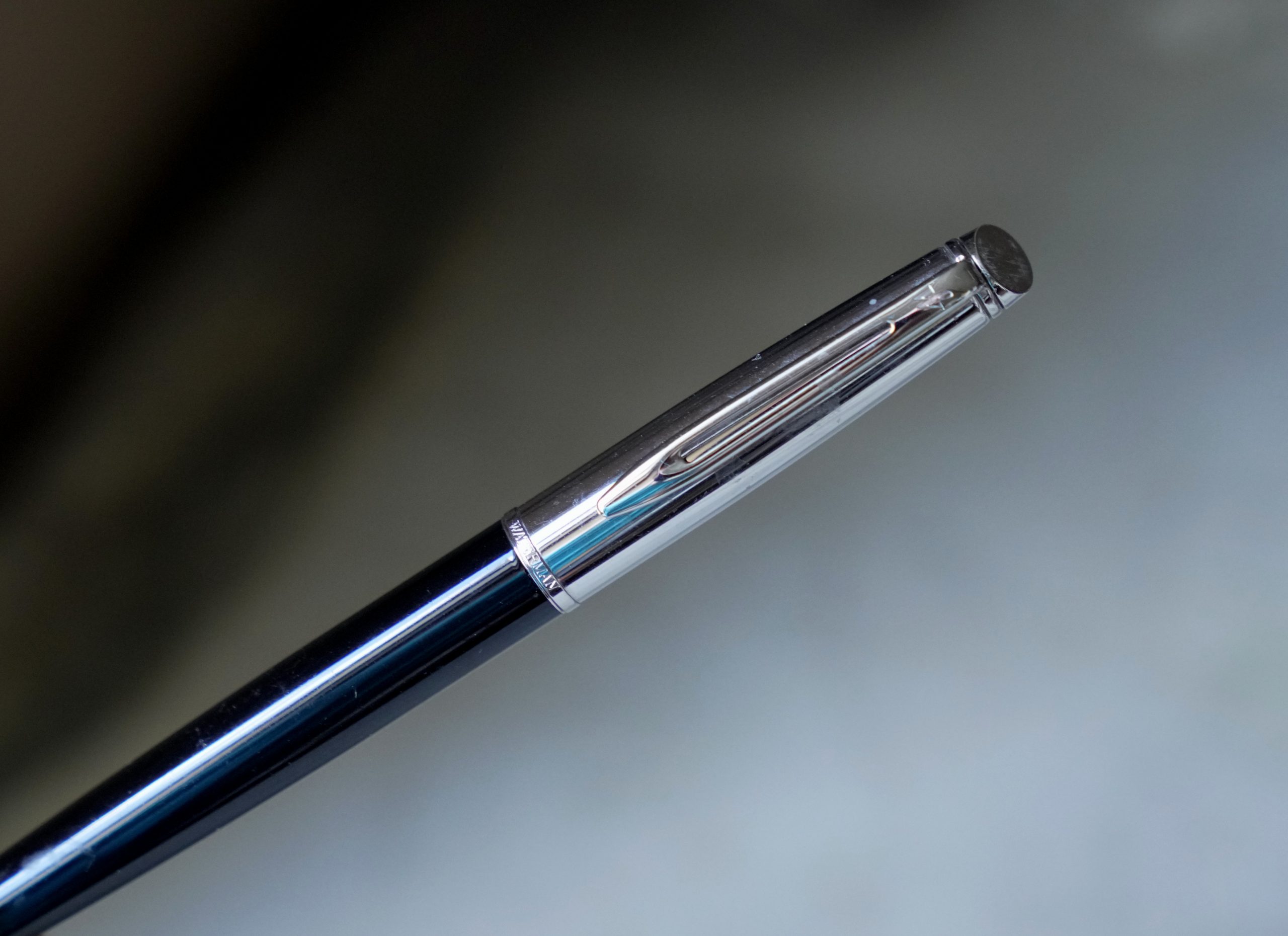 STYLO PLUME S.T. DUPONT OLYMPIO XL LAQUE DE CHINE NOIRE - PLUME OR MASSIF 18 CARATS – Image 13